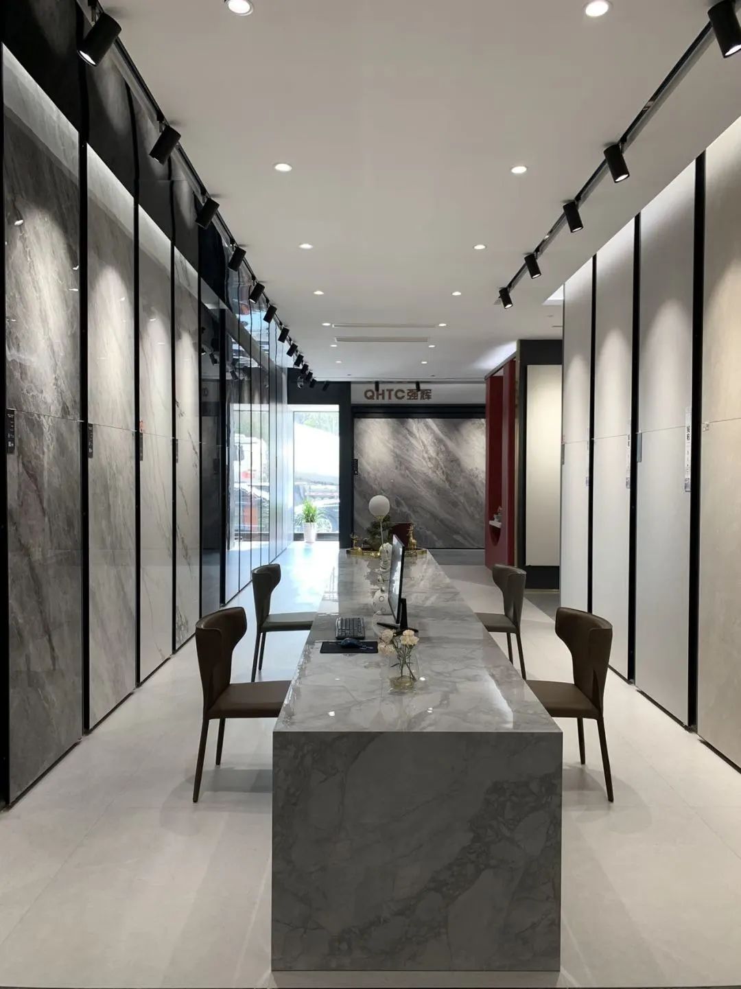 終端風采?|?強輝鹽城旗艦店，品質設計，藝術與生活的融合